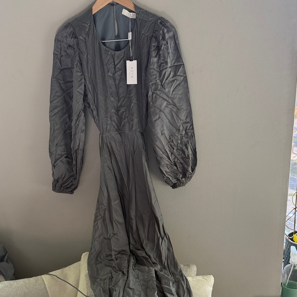NWT Astr Charcoal Long Sleeve Dress